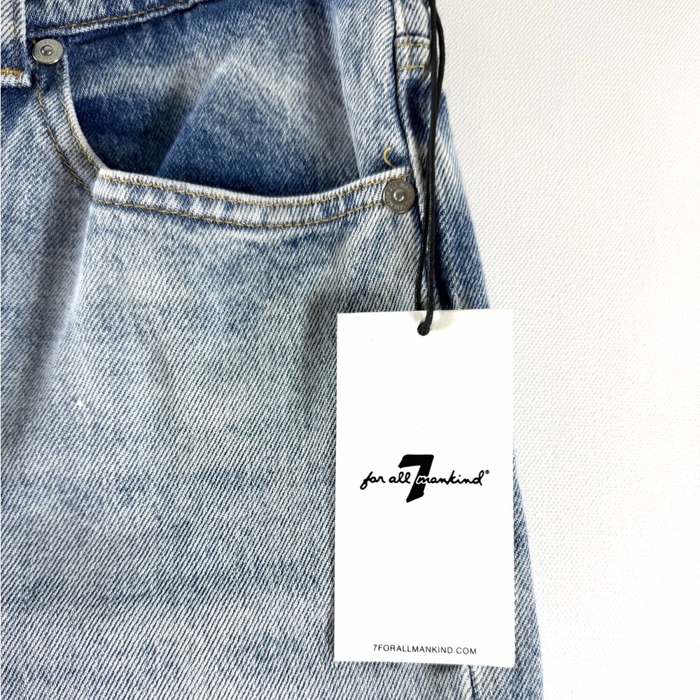 7 For All Mankind Logan Stovepipe high-rise, straight-leg jeans crystal Size 30 - Picture 4 of 11